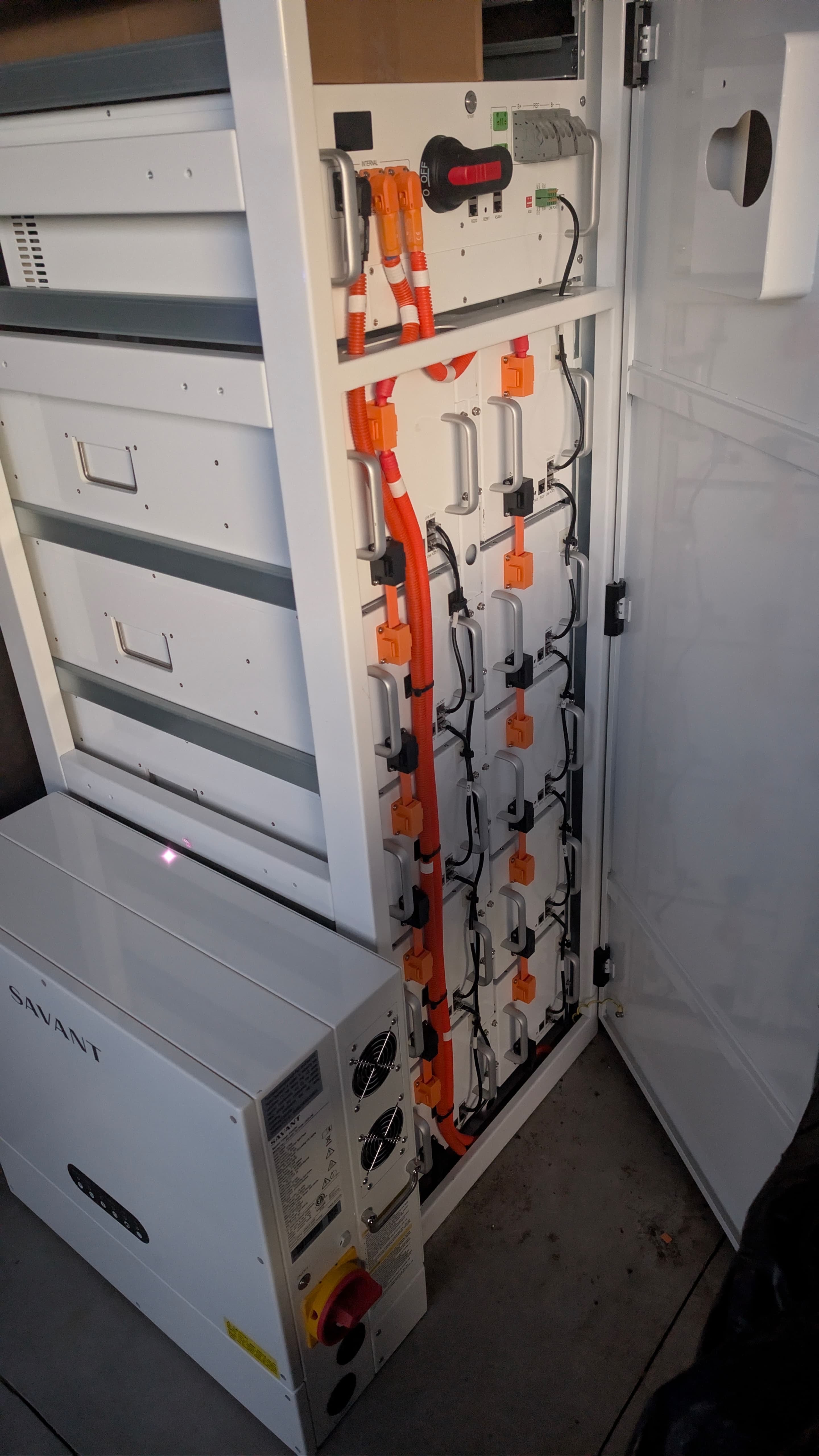 Savant PS50 50kWh 52A Battery with 12.5kW Inverter — image 4