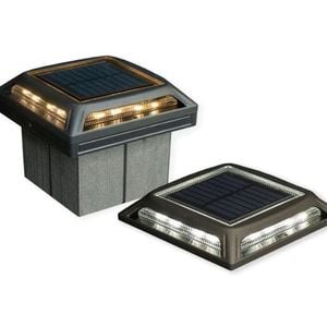 Classy Caps Muskoka Universal Dock/Deck Light (Black) Image