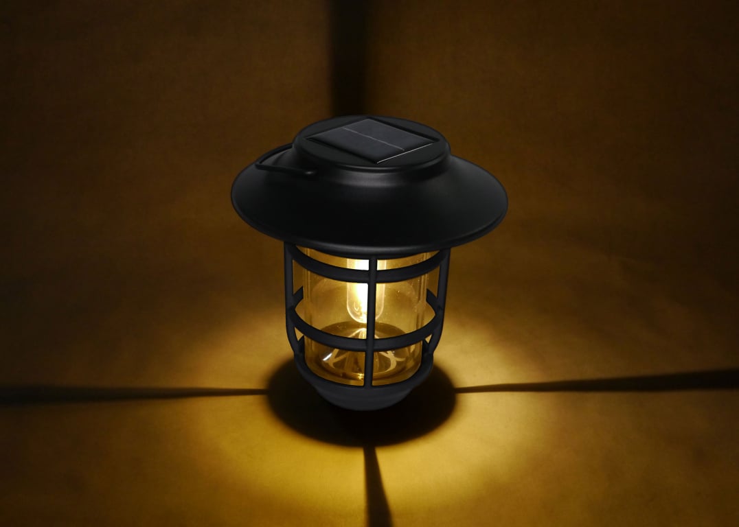 Classy Caps Nottingham Solar Hanging Coach Light — image 7