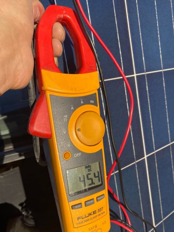 JA Solar 305W 72 Cell Poly Solar Panels-Used — image 6